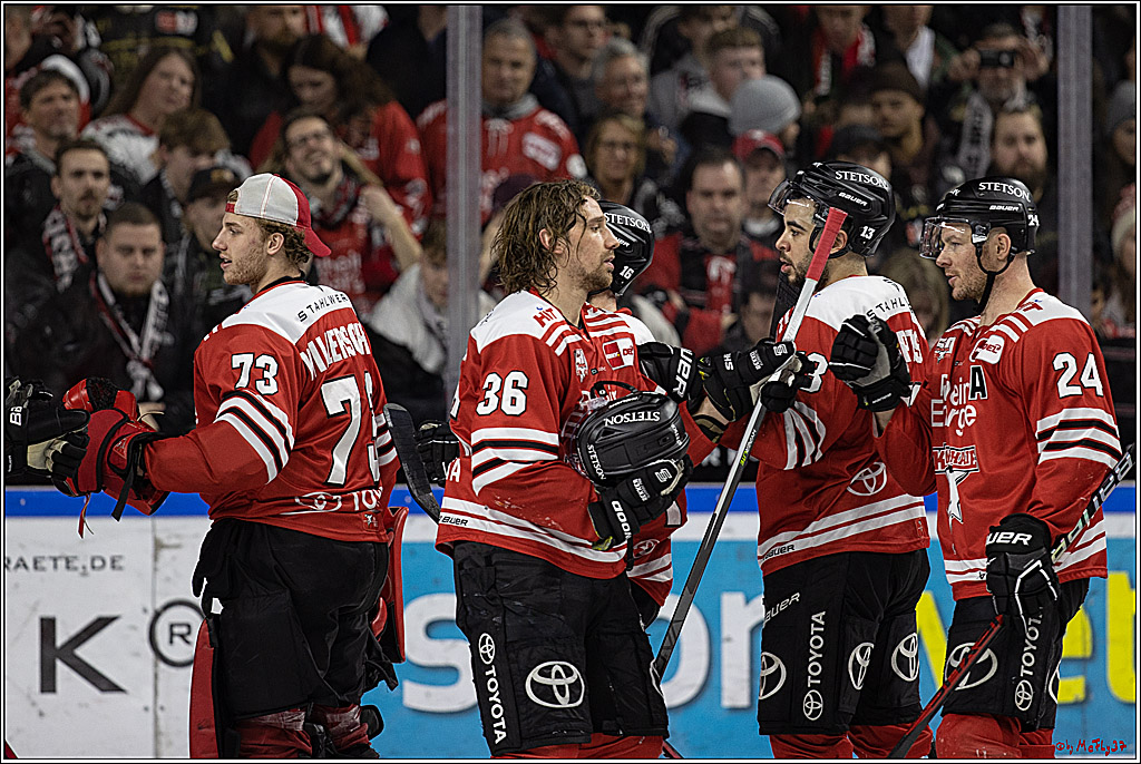 PENNY DEL;  Koelner Haie - Straubing Tigers; Koeln, 28.12.2022